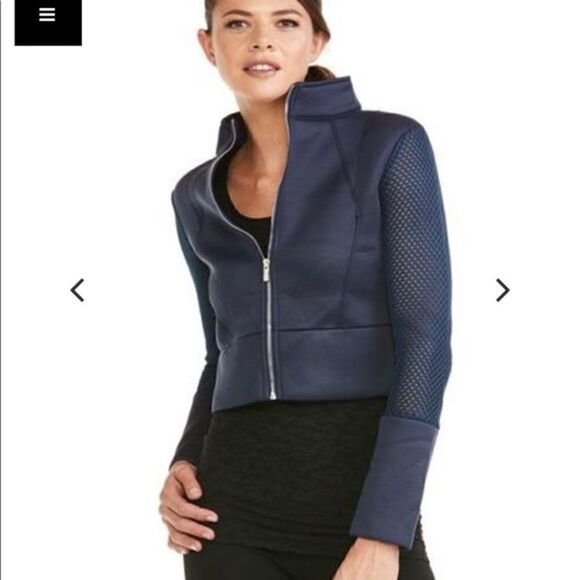 Electric Yoga Elevate Navy Crop Jacket size xs - Picture 1 of 6